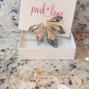 Park Lane Indigo Necklace